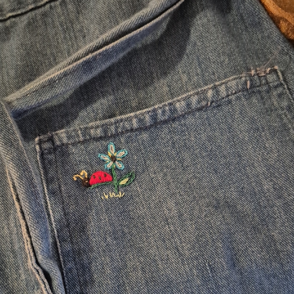 VINTAGE Lee Women's Light Blue Wrap Skirt with Embroidered Flower & Ladybug